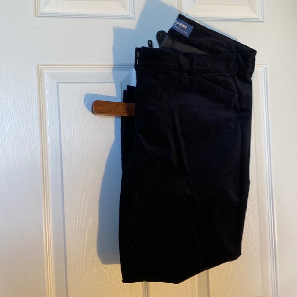 Brand new old navy black velvet pixie pants